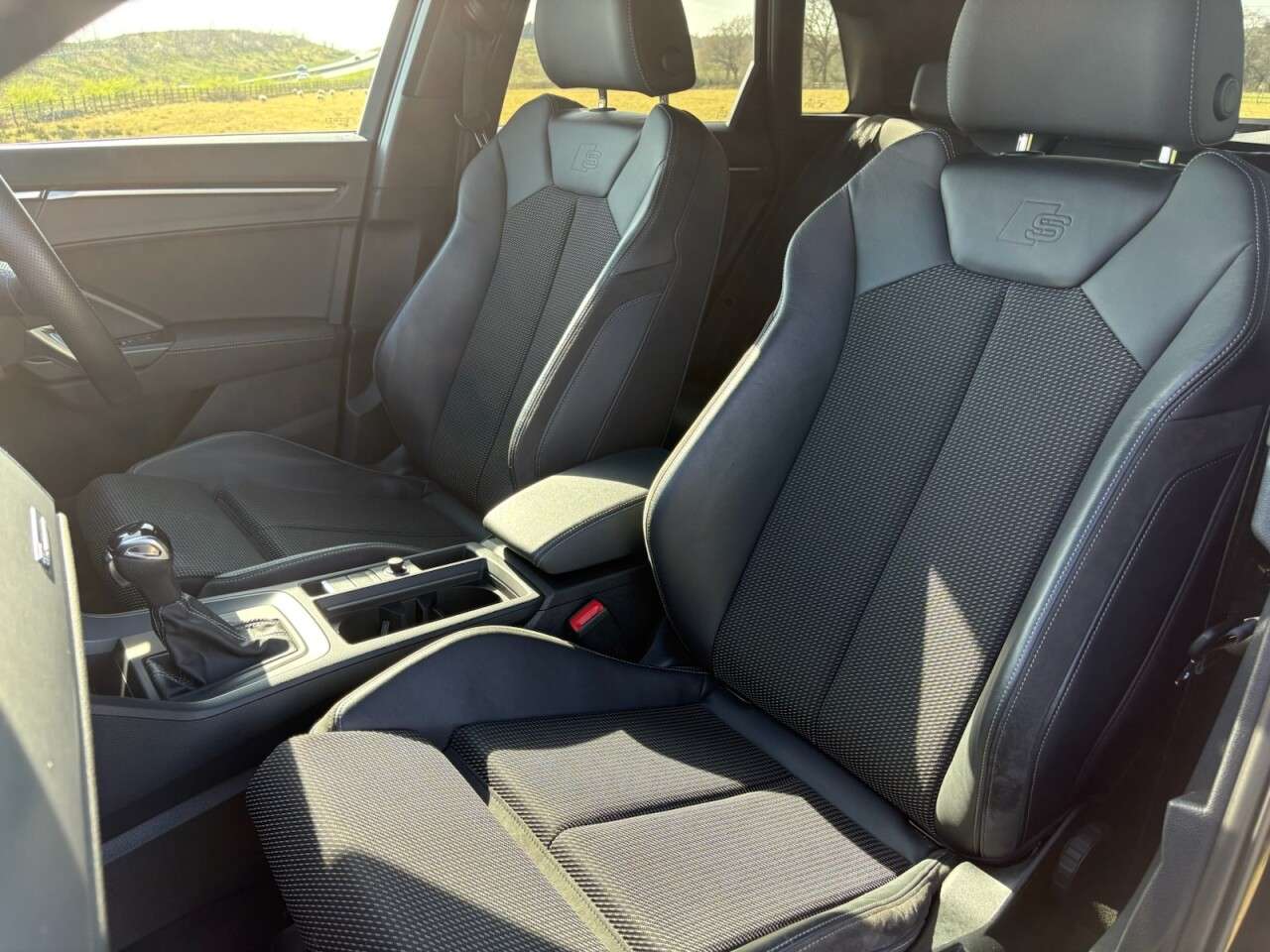 2021 AUDI Q3 2021 AUDI Q3