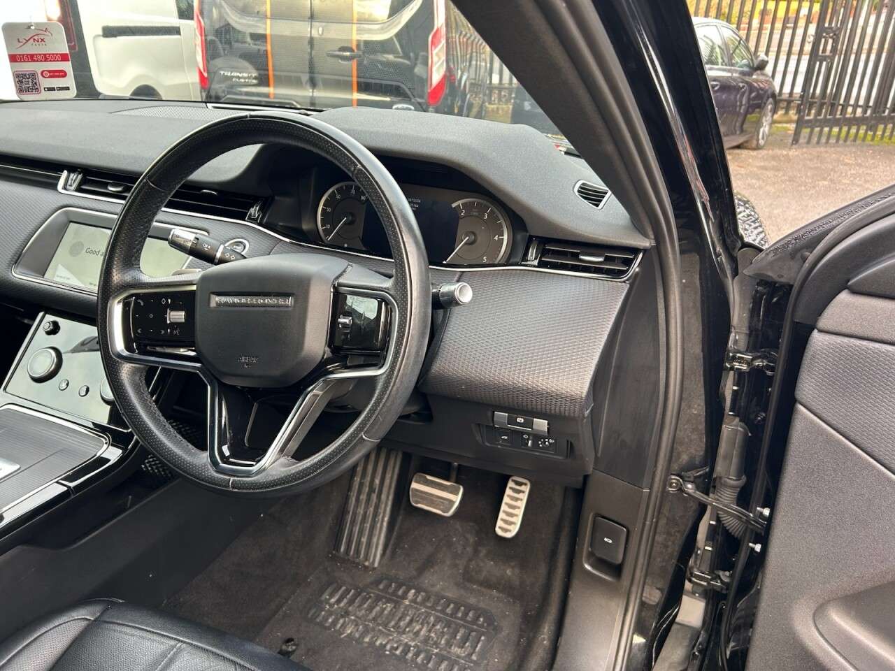 null LAND ROVER RANGE ROVER EVOQUE null LAND ROVER RANGE ROVER EVOQUE