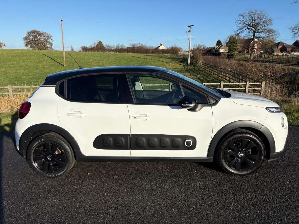 Check out this Citroen C3 2017 Petrol Manual