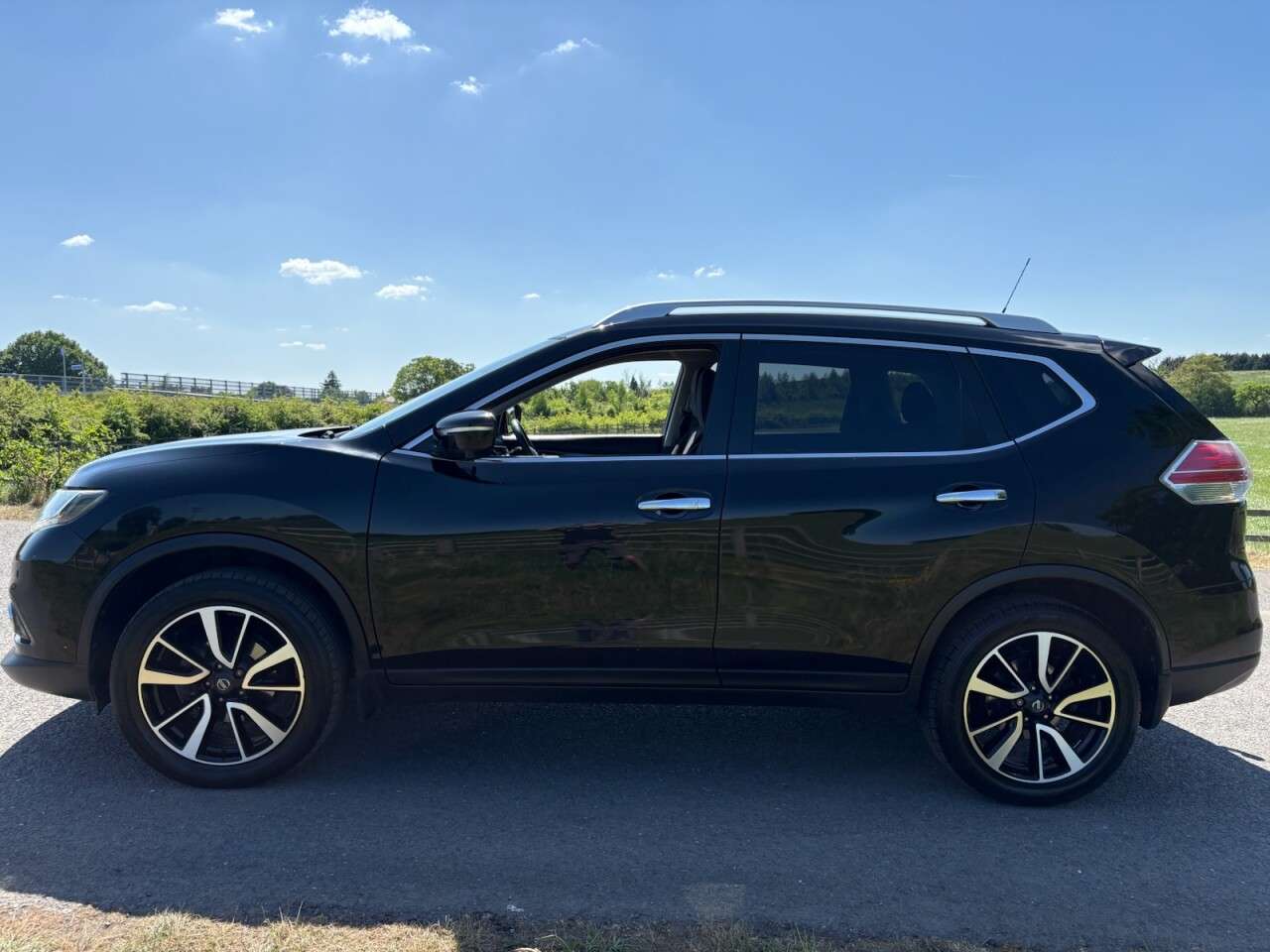 2017 NISSAN X-TRAIL 2017 NISSAN X-TRAIL