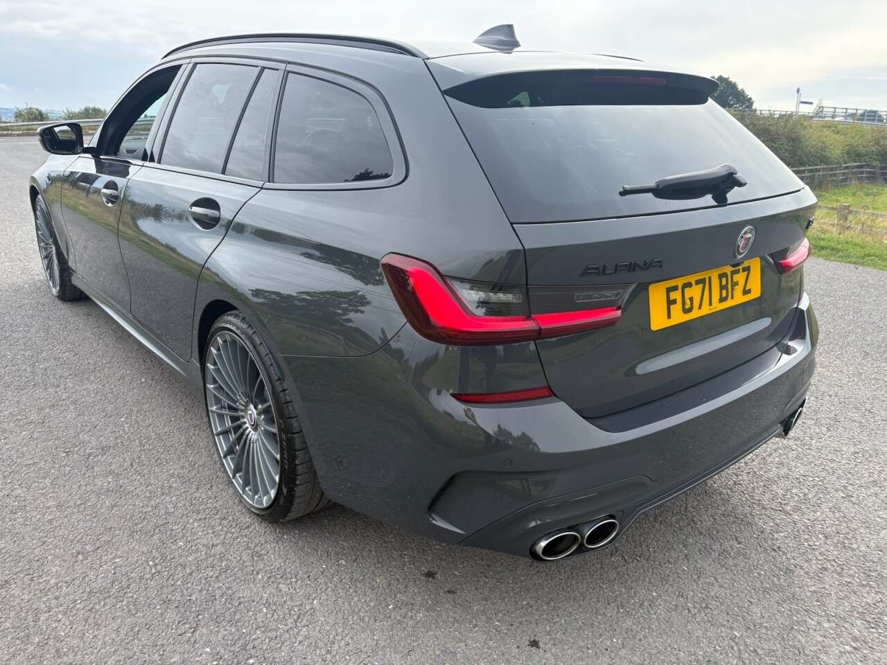 2021 BMW ALPINA B3 2021 BMW ALPINA B3