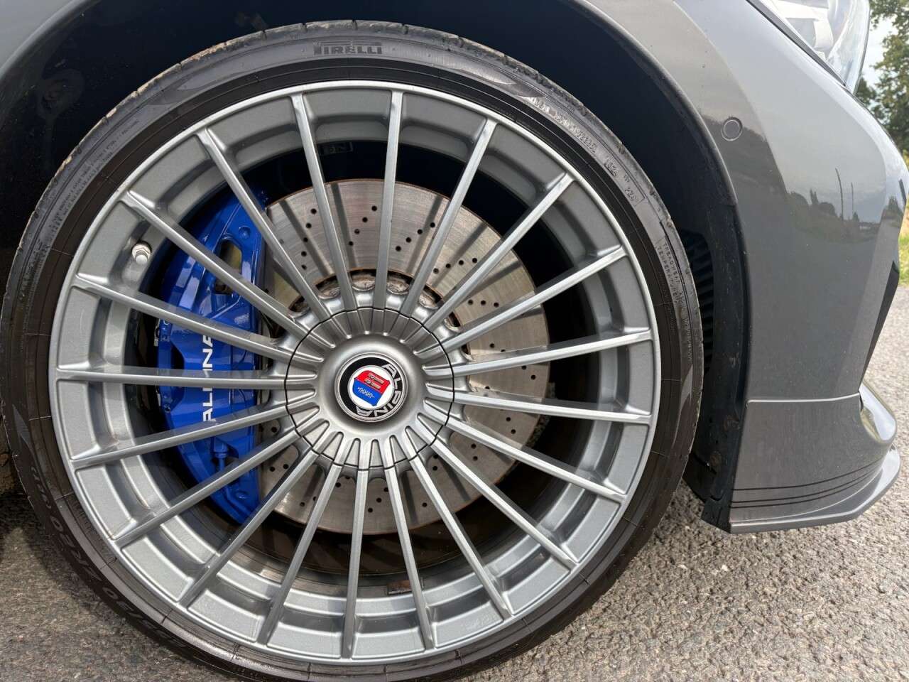 2021 BMW ALPINA B3 2021 BMW ALPINA B3