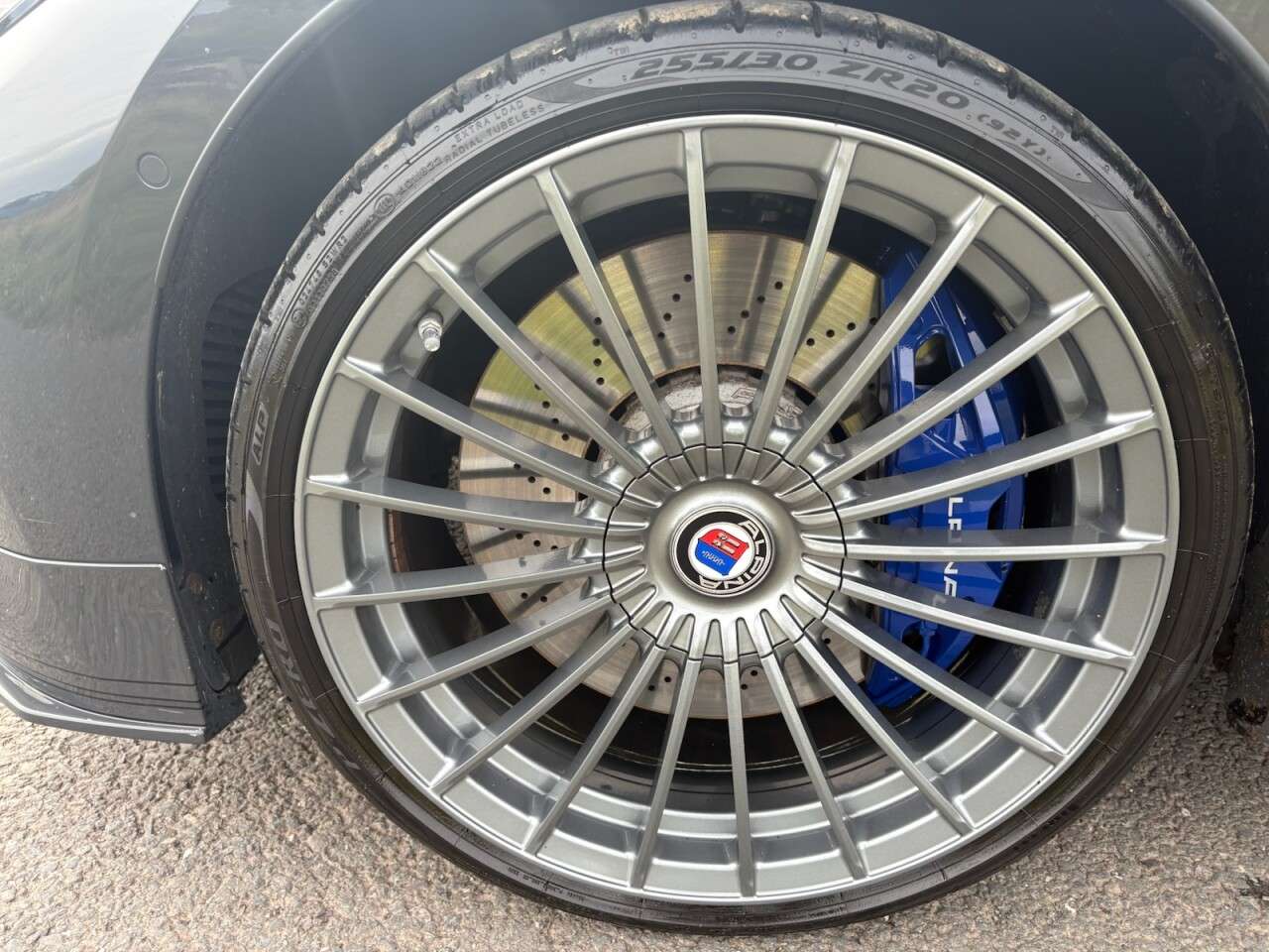 2021 BMW ALPINA B3 2021 BMW ALPINA B3