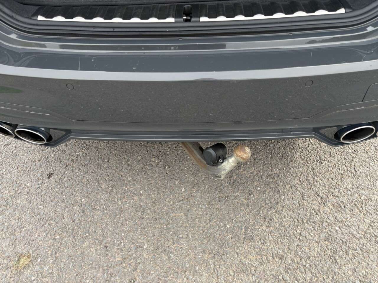 2021 BMW ALPINA B3 2021 BMW ALPINA B3