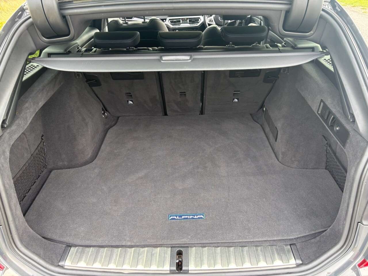 2021 BMW ALPINA B3 2021 BMW ALPINA B3