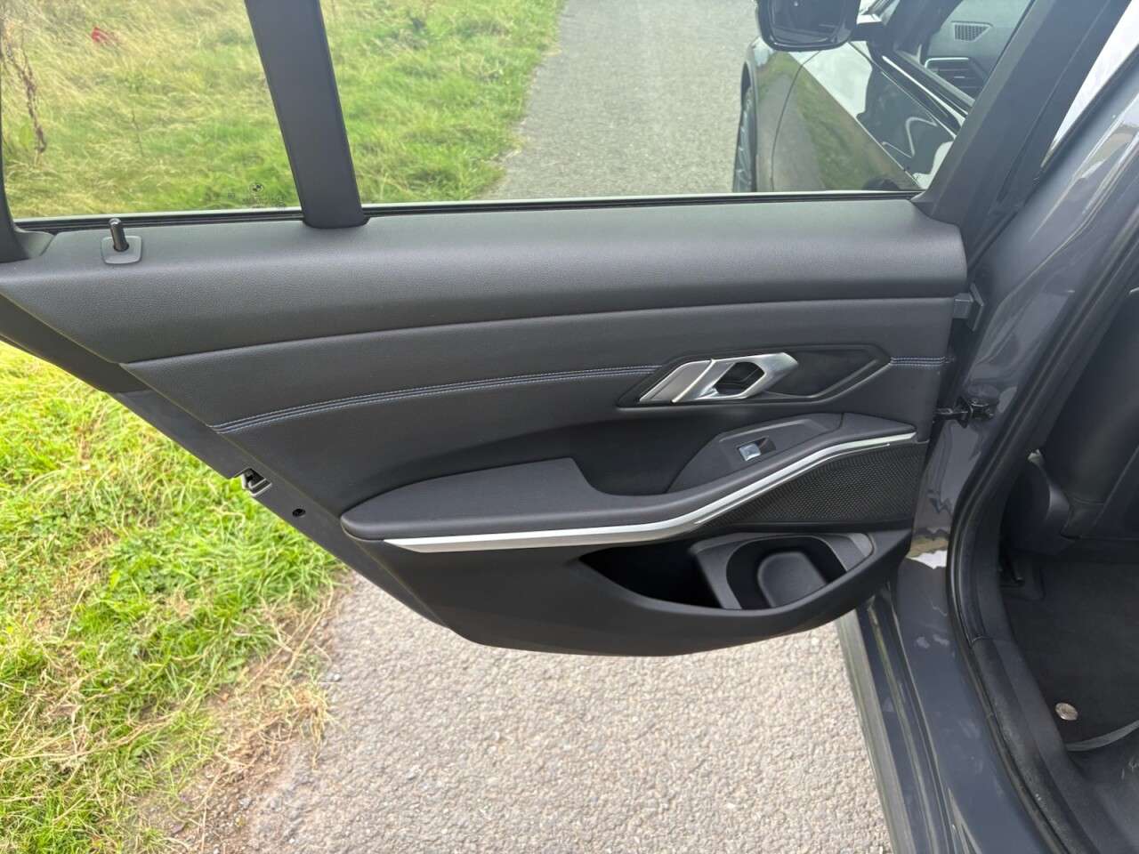 2021 BMW ALPINA B3 2021 BMW ALPINA B3