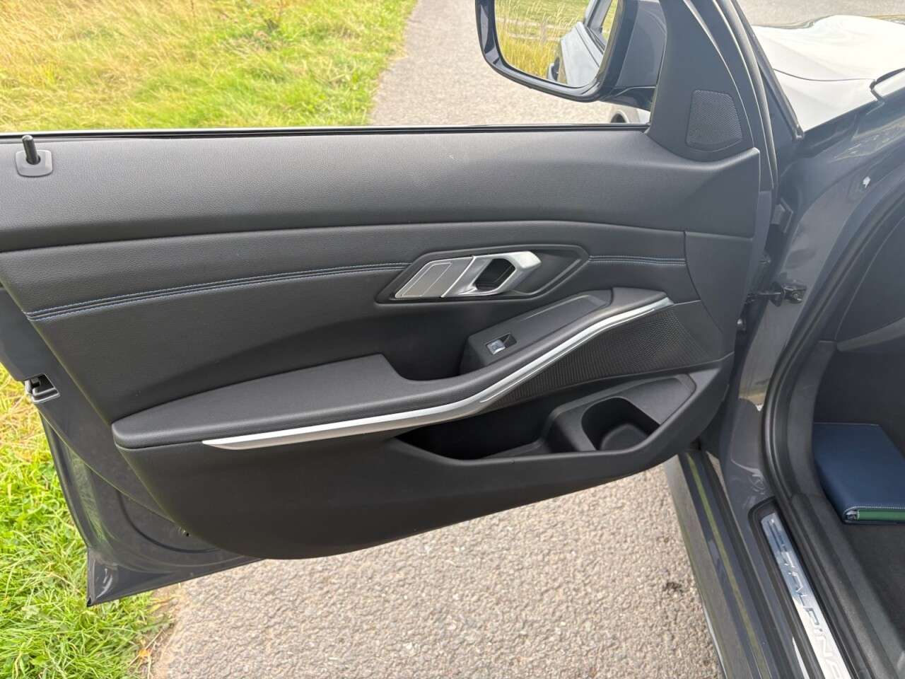 2021 BMW ALPINA B3 2021 BMW ALPINA B3