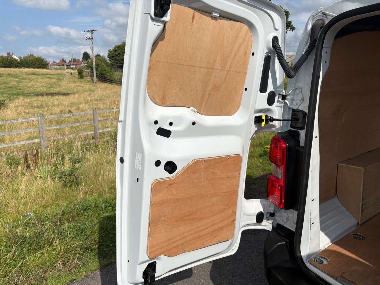 2024 VAUXHALL VIVARO 2024 VAUXHALL VIVARO