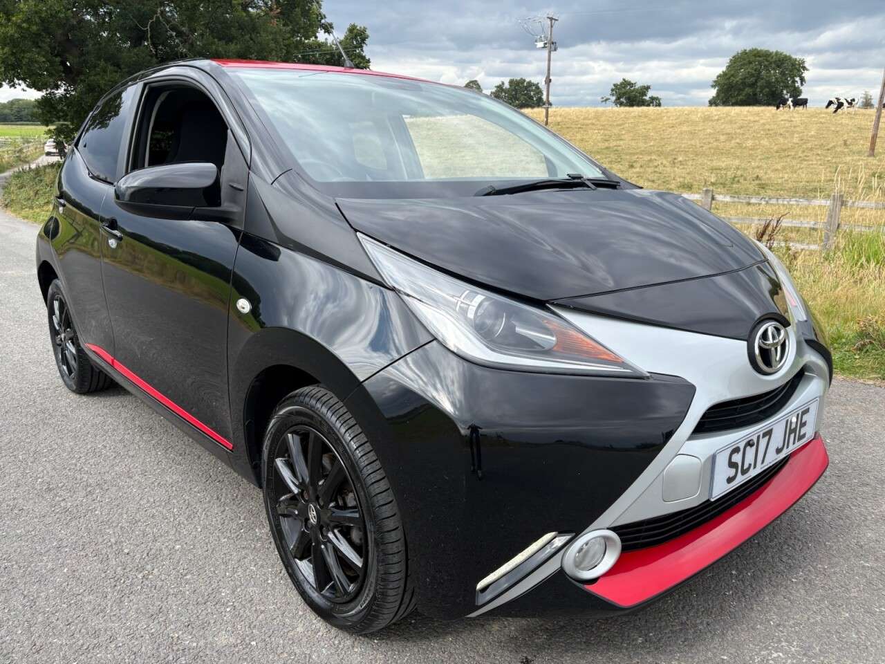 2017 TOYOTA AYGO 2017 TOYOTA AYGO