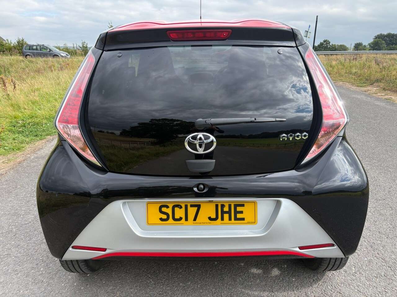 2017 TOYOTA AYGO 2017 TOYOTA AYGO