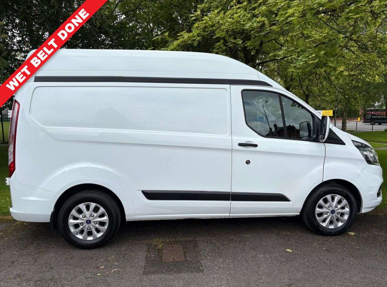 A 2020 FORD TRANSIT CUSTOM 2.0 300 EcoBlue Trend Panel Van 5dr Diesel Manual L1 H2 Euro 6 (s/s) (130 p A 2020 FORD TRANSIT CUSTOM 2.0 300 EcoBlue Trend Panel Van 5dr Diesel Manual L1 H2 Euro 6 (s/s) (130 p