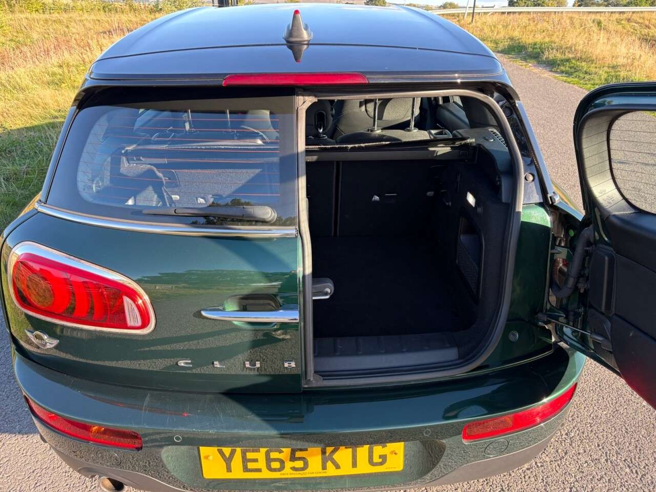 2015 MINI CLUBMAN 2015 MINI CLUBMAN