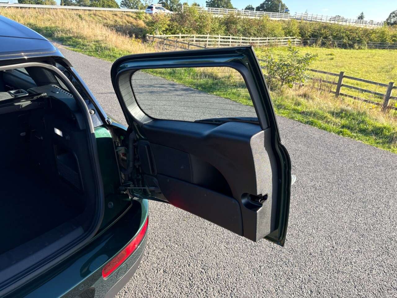 2015 MINI CLUBMAN 2015 MINI CLUBMAN