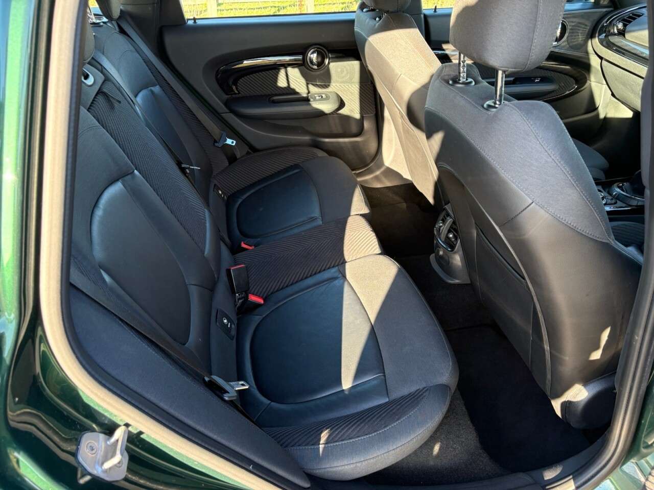 2015 MINI CLUBMAN 2015 MINI CLUBMAN