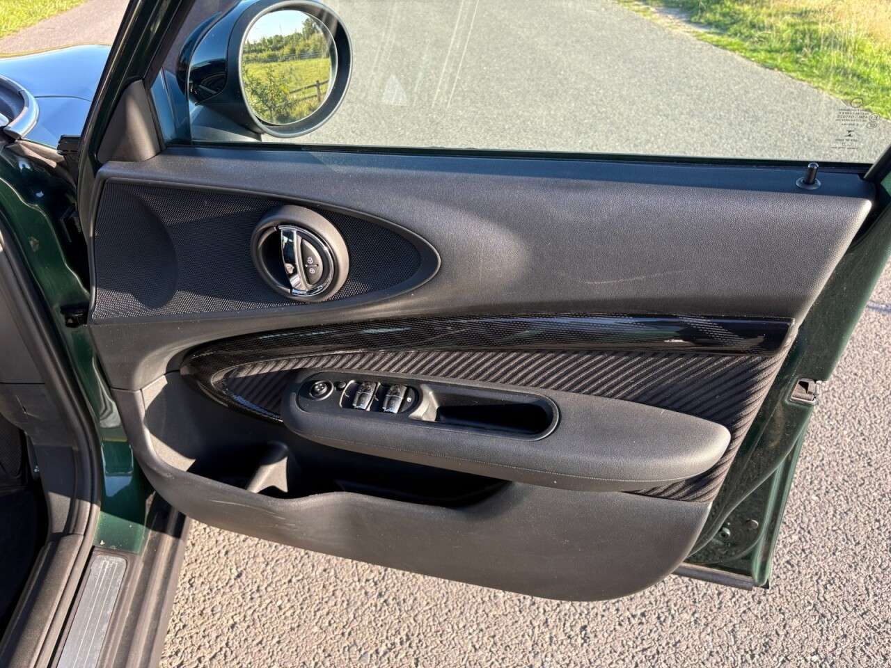 2015 MINI CLUBMAN 2015 MINI CLUBMAN