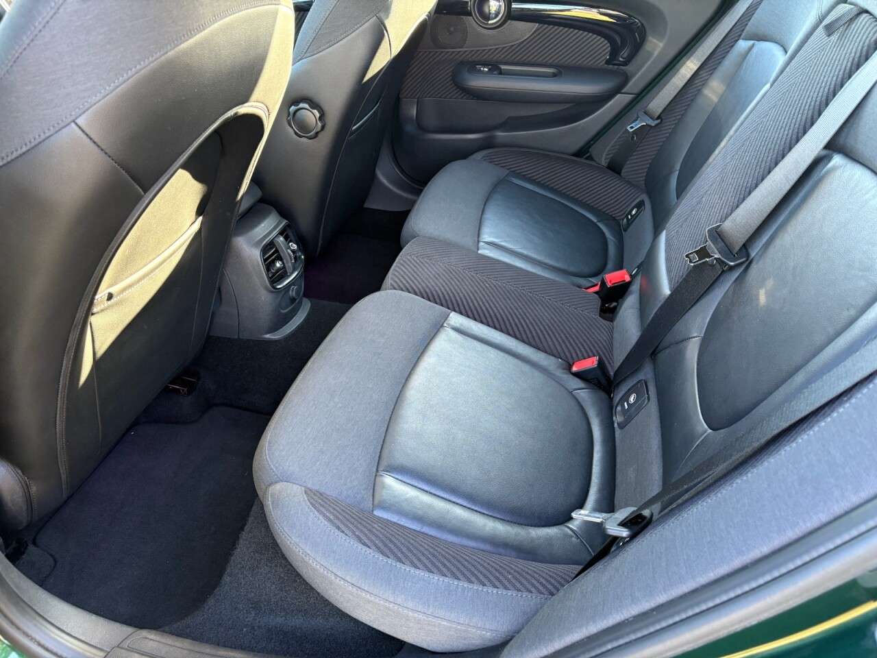 2015 MINI CLUBMAN 2015 MINI CLUBMAN