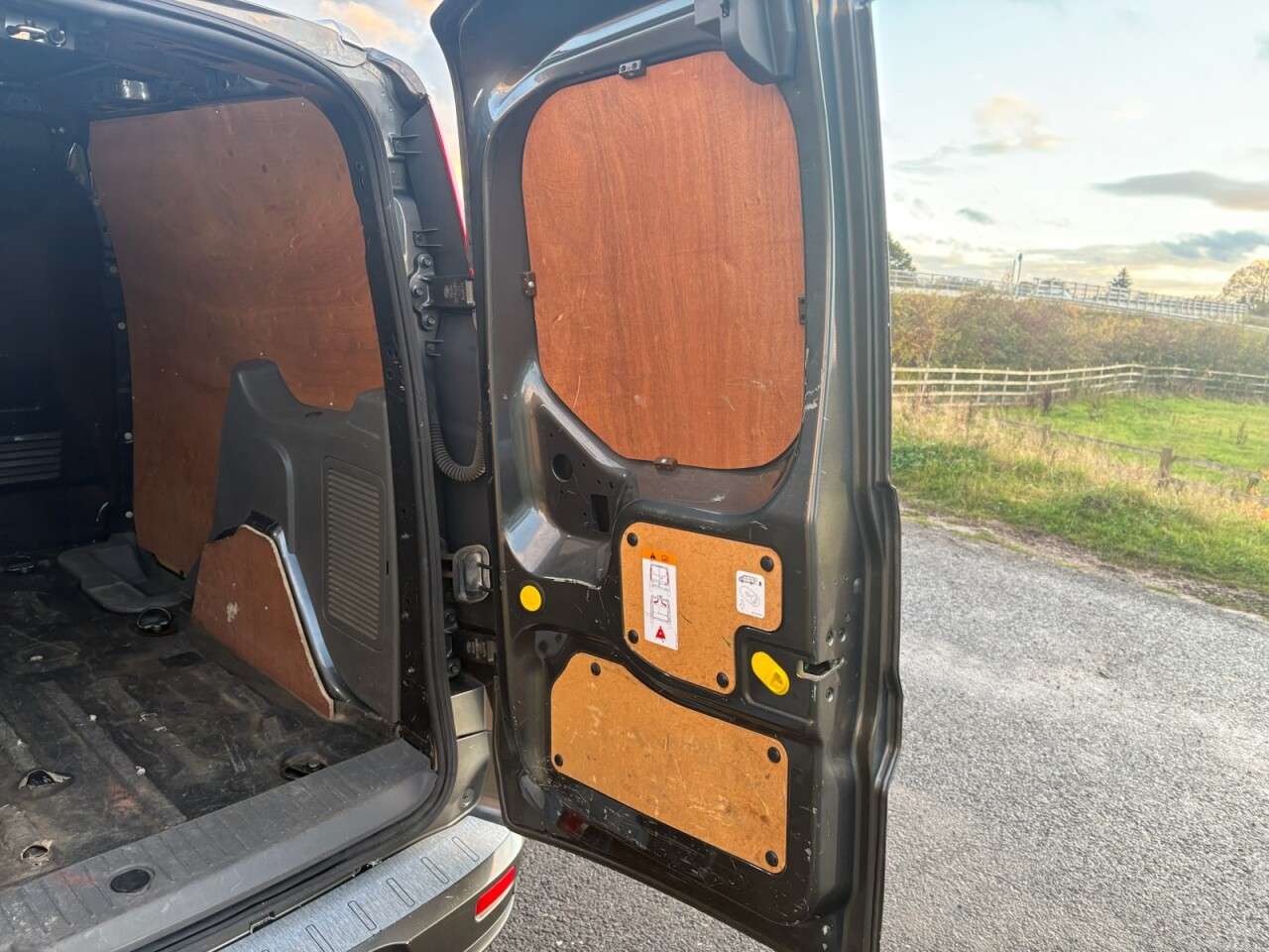 2019 FORD TRANSIT CONNECT 2019 FORD TRANSIT CONNECT