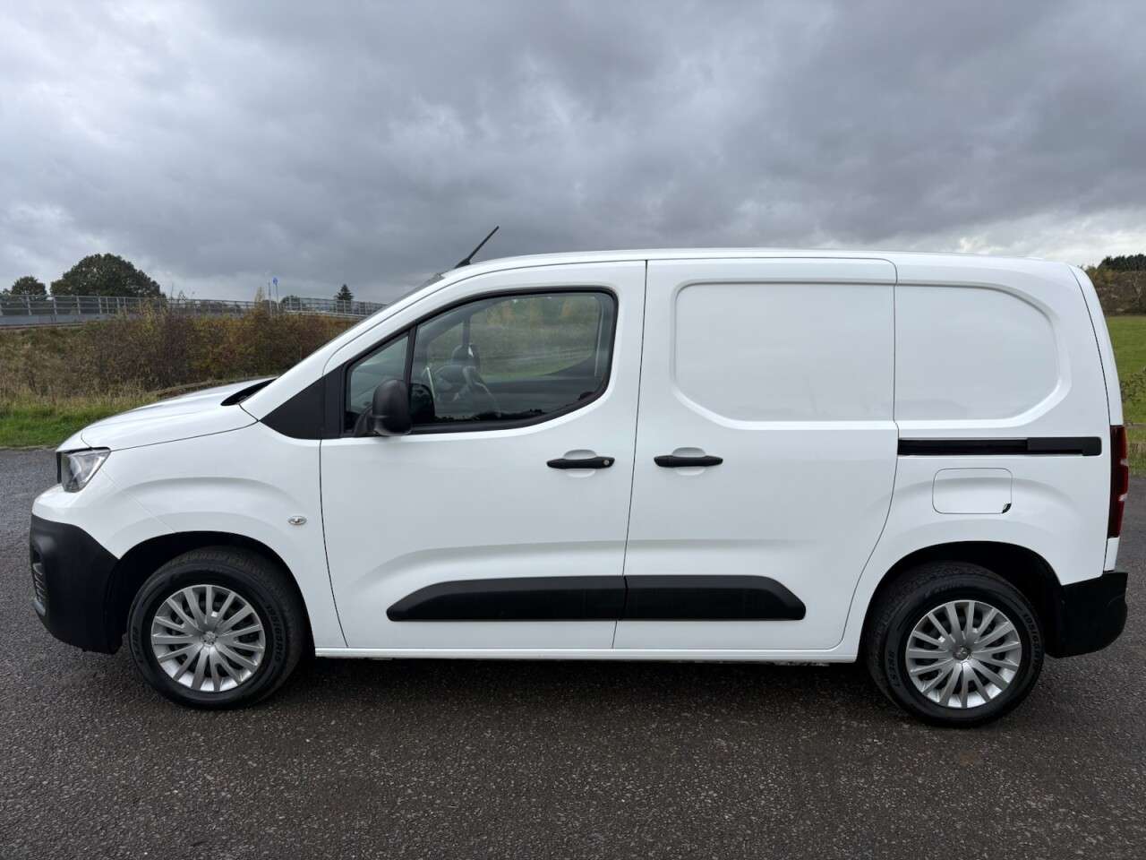 2020 PEUGEOT PARTNER 2020 PEUGEOT PARTNER