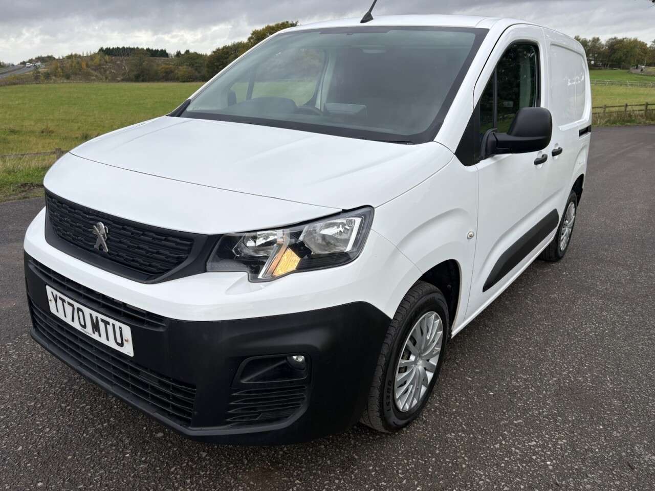 2020 PEUGEOT PARTNER 2020 PEUGEOT PARTNER