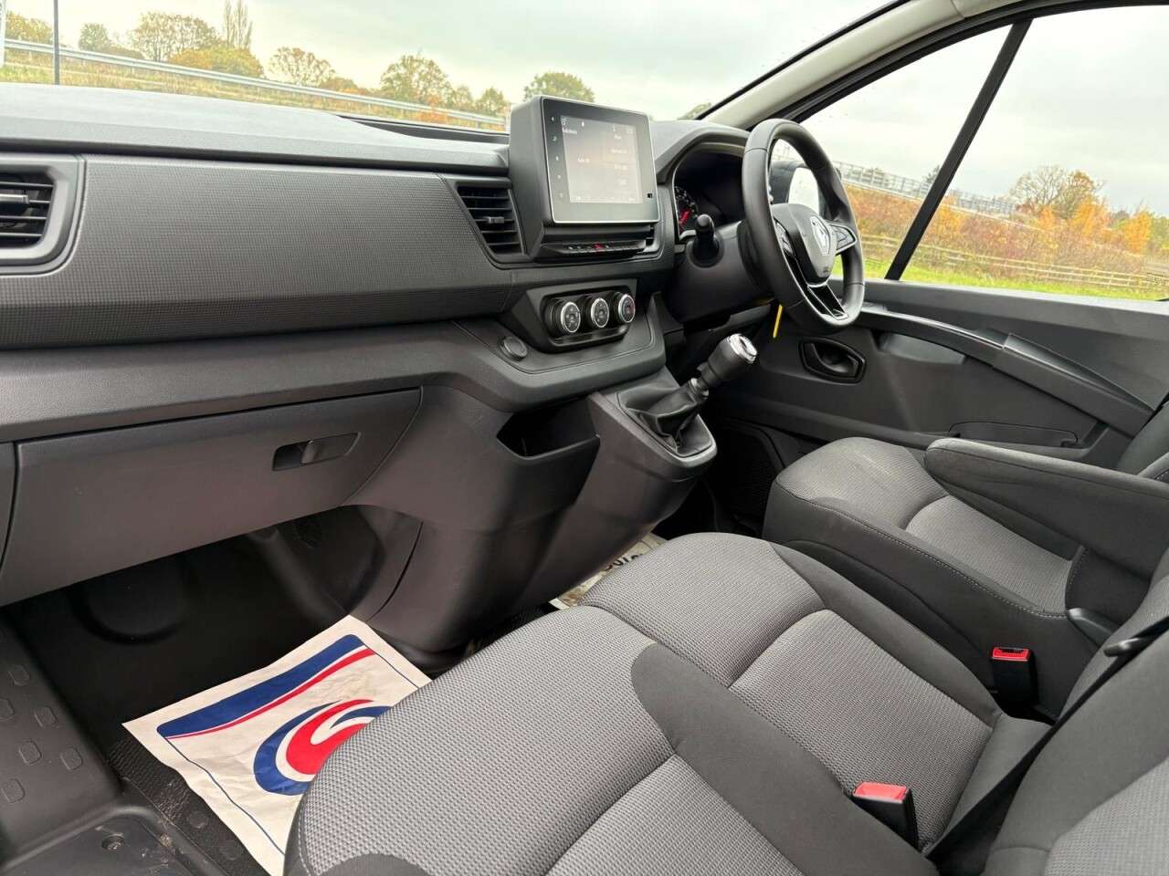 2023 RENAULT TRAFIC 2023 RENAULT TRAFIC