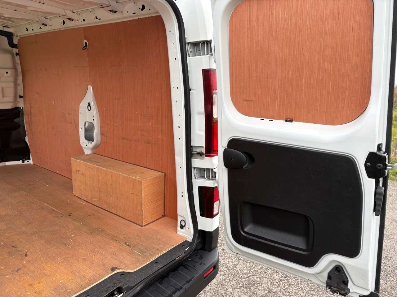 2023 RENAULT TRAFIC 2023 RENAULT TRAFIC