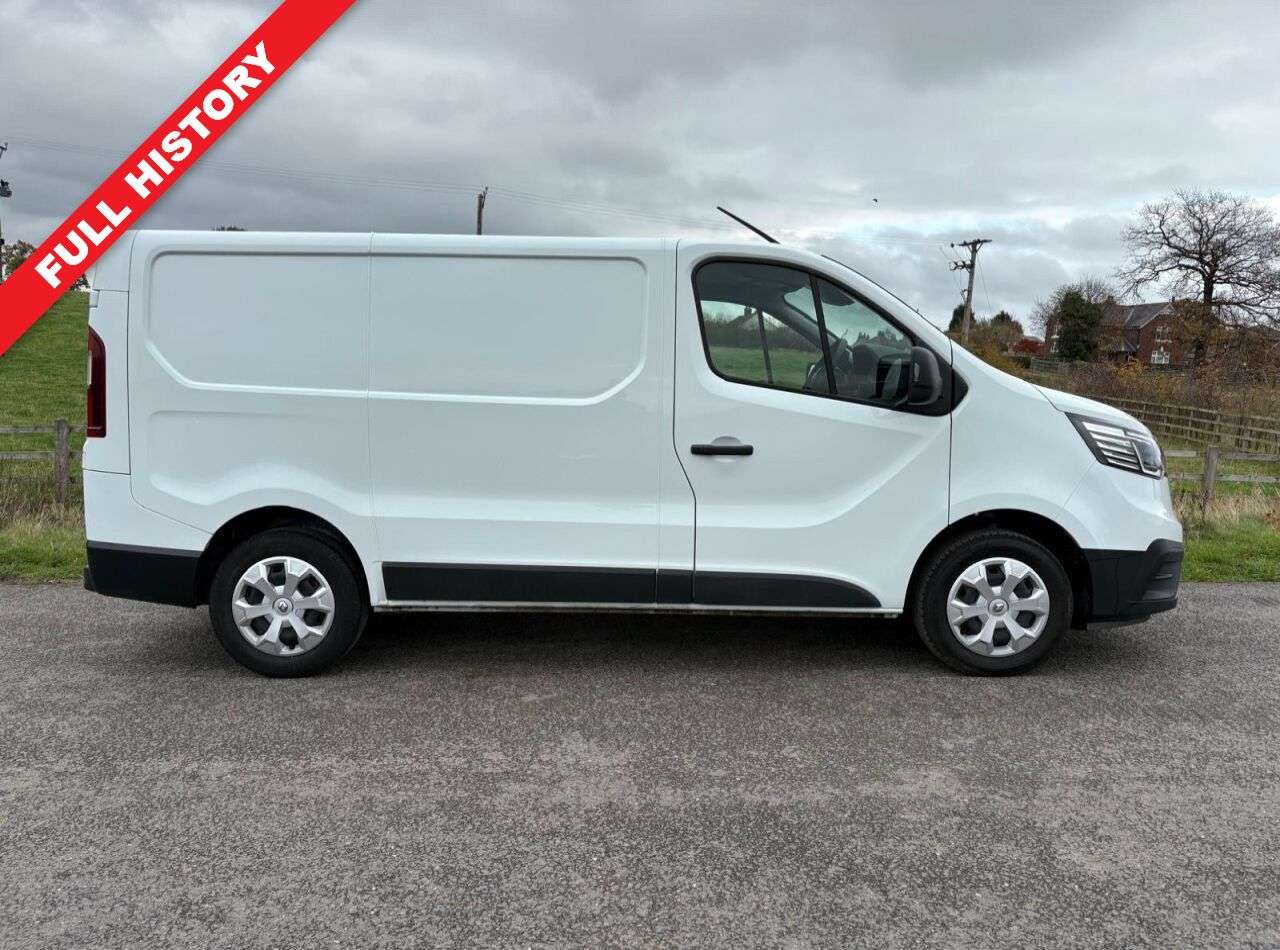 A 2023 RENAULT TRAFIC 2.0 dCi Blue SL28 Business+ Panel Van 5dr Diesel Manual L1 H1 Euro 6 (s/s) A 2023 RENAULT TRAFIC 2.0 dCi Blue SL28 Business+ Panel Van 5dr Diesel Manual L1 H1 Euro 6 (s/s)