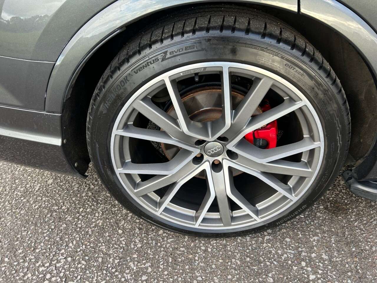 2017 AUDI SQ7 2017 AUDI SQ7