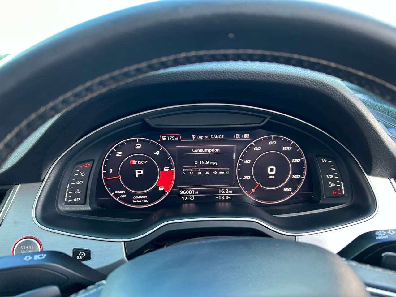 2017 AUDI SQ7 2017 AUDI SQ7