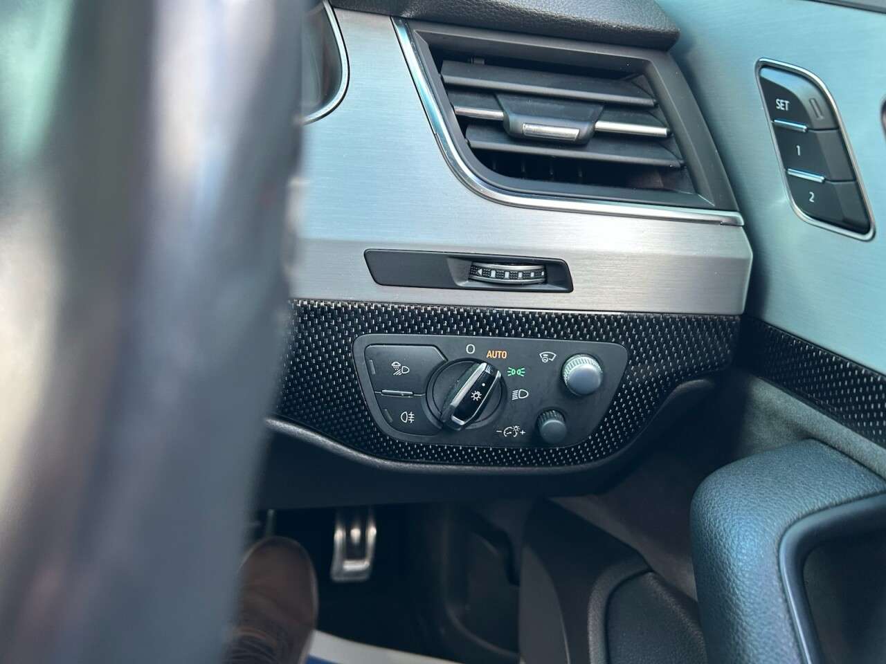 2017 AUDI SQ7 2017 AUDI SQ7