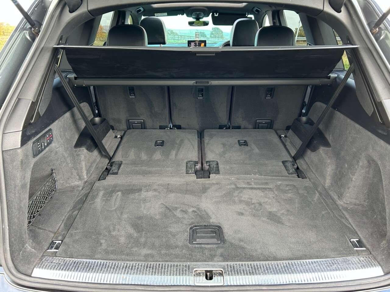 2017 AUDI SQ7 2017 AUDI SQ7