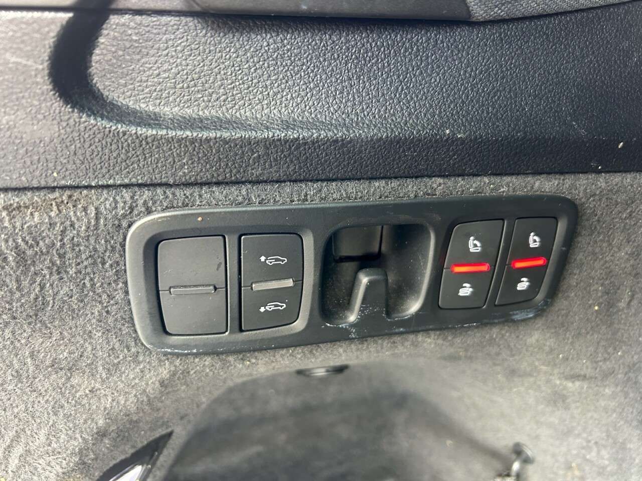 2017 AUDI SQ7 2017 AUDI SQ7