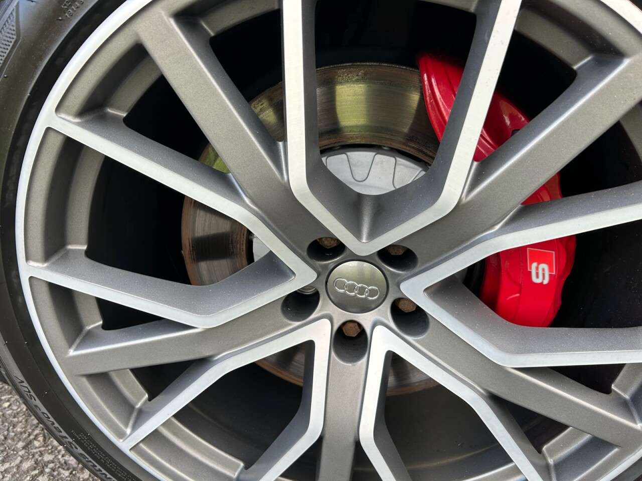 2017 AUDI SQ7 2017 AUDI SQ7