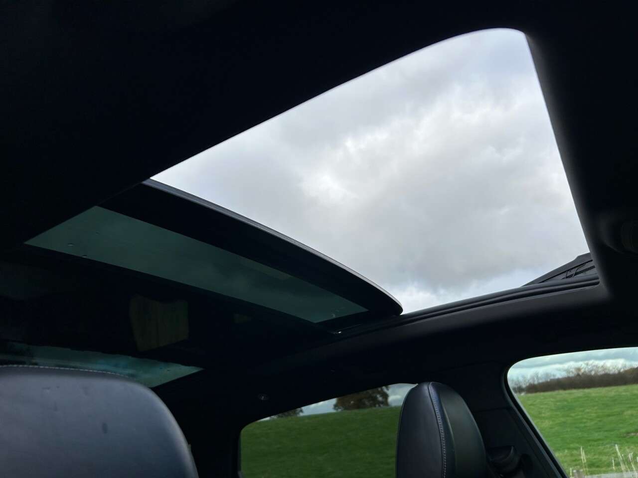 2017 AUDI SQ7 2017 AUDI SQ7