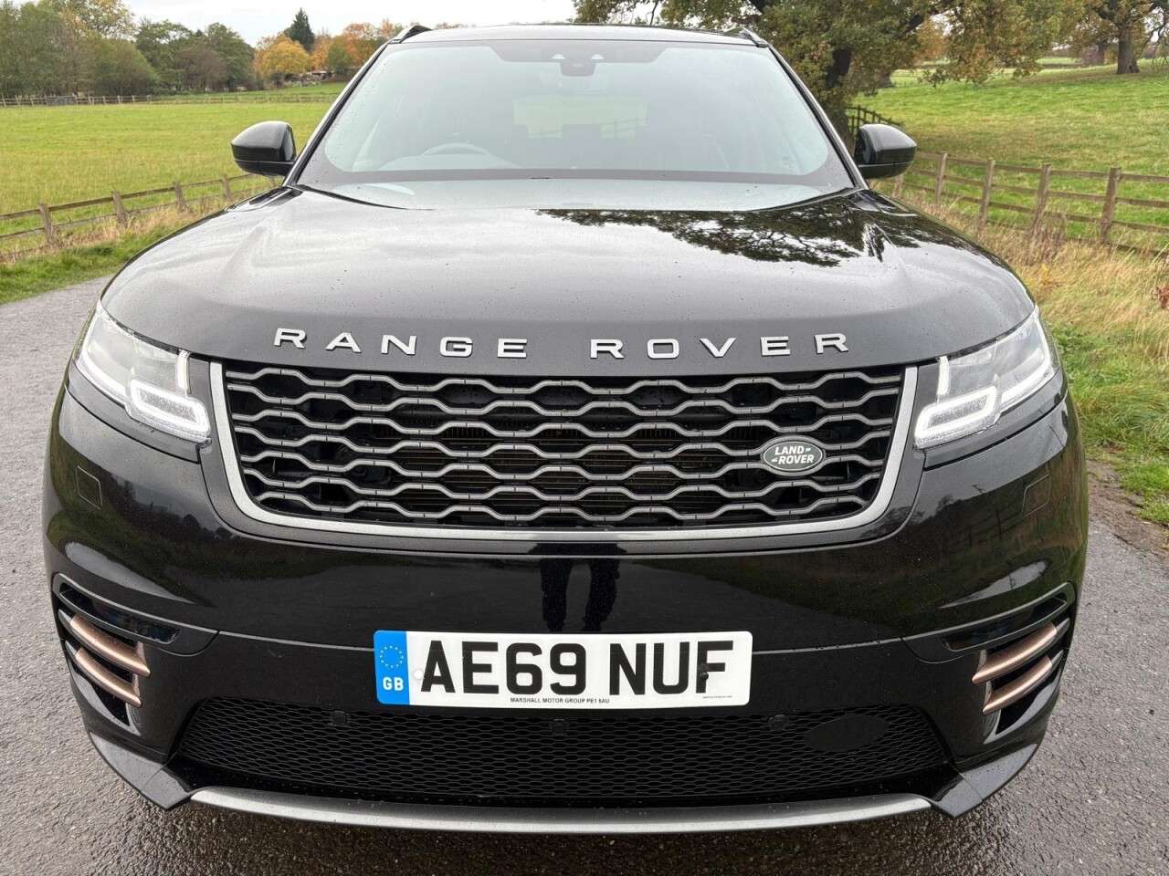 2019 LAND ROVER RANGE ROVER VELAR 2019 LAND ROVER RANGE ROVER VELAR