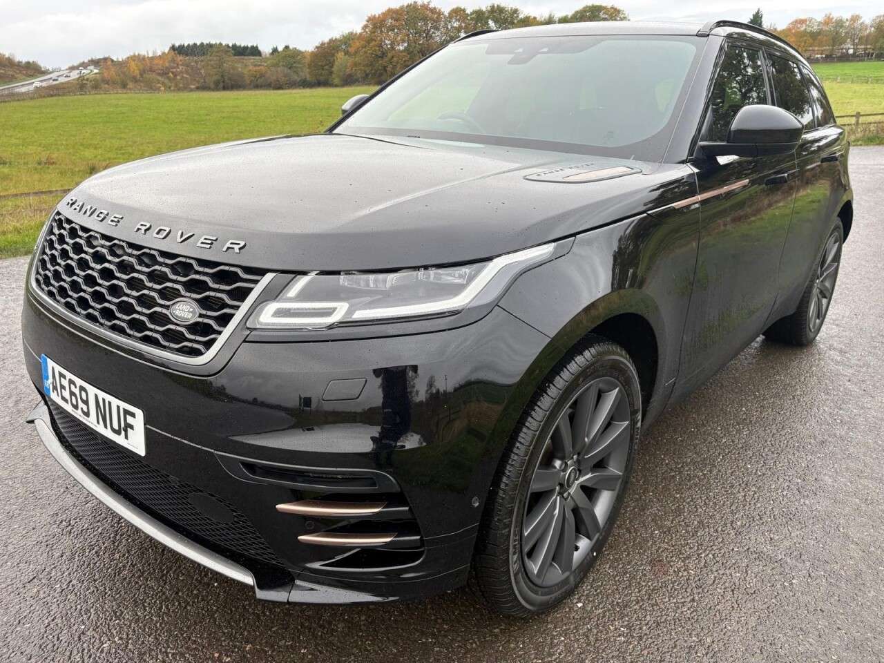 2019 LAND ROVER RANGE ROVER VELAR 2019 LAND ROVER RANGE ROVER VELAR