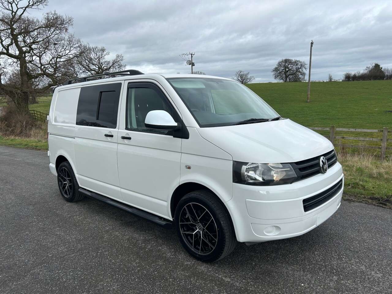 A 2012 VOLKSWAGEN TRANSPORTER 2.0 TDI BlueMotion Tech T28 Panel Van 6 Door Diesel Manual L1 H1 (184 g/km, A 2012 VOLKSWAGEN TRANSPORTER 2.0 TDI BlueMotion Tech T28 Panel Van 6 Door Diesel Manual L1 H1 (184 g/km,