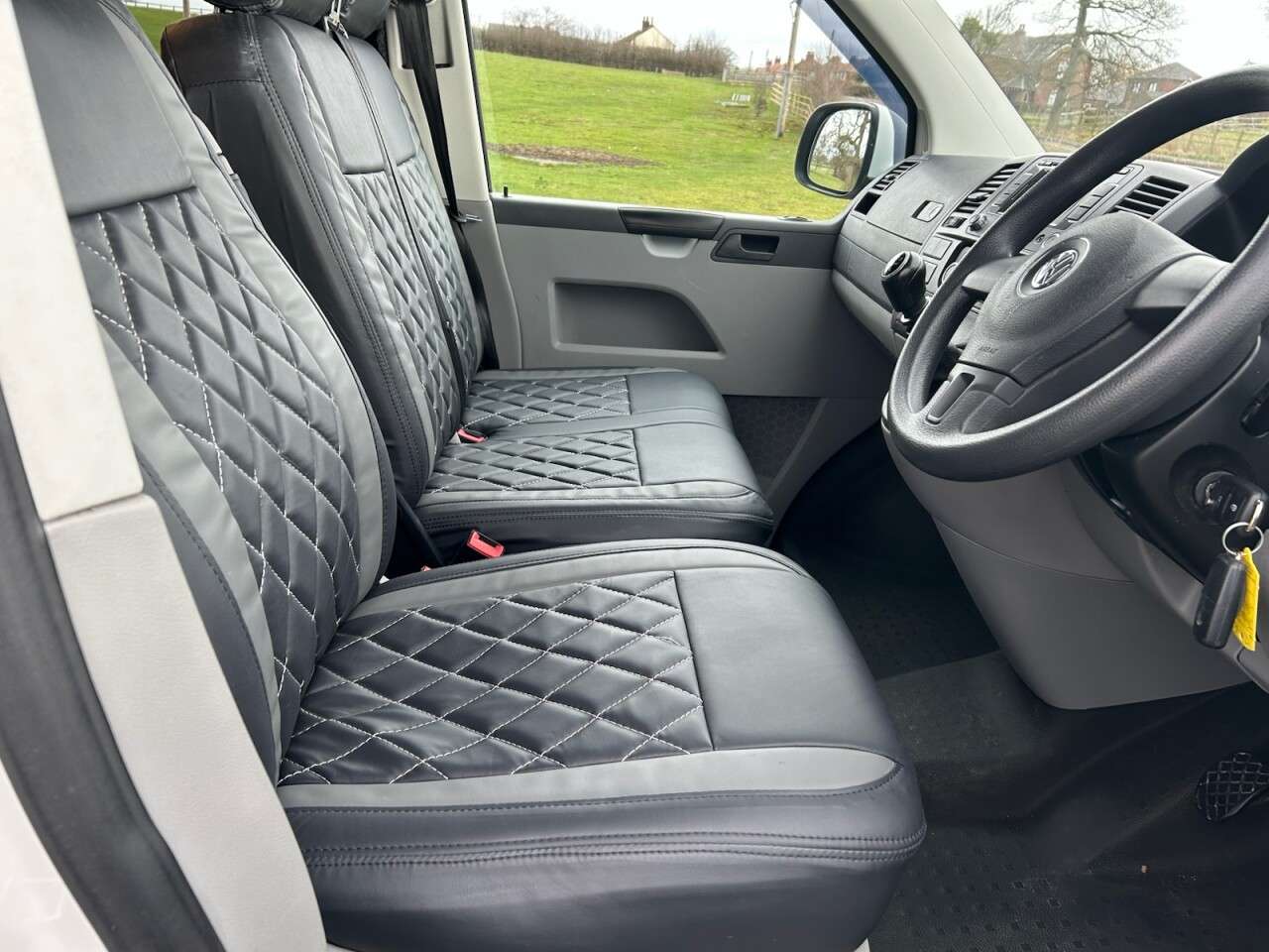 2012 VOLKSWAGEN TRANSPORTER 2012 VOLKSWAGEN TRANSPORTER