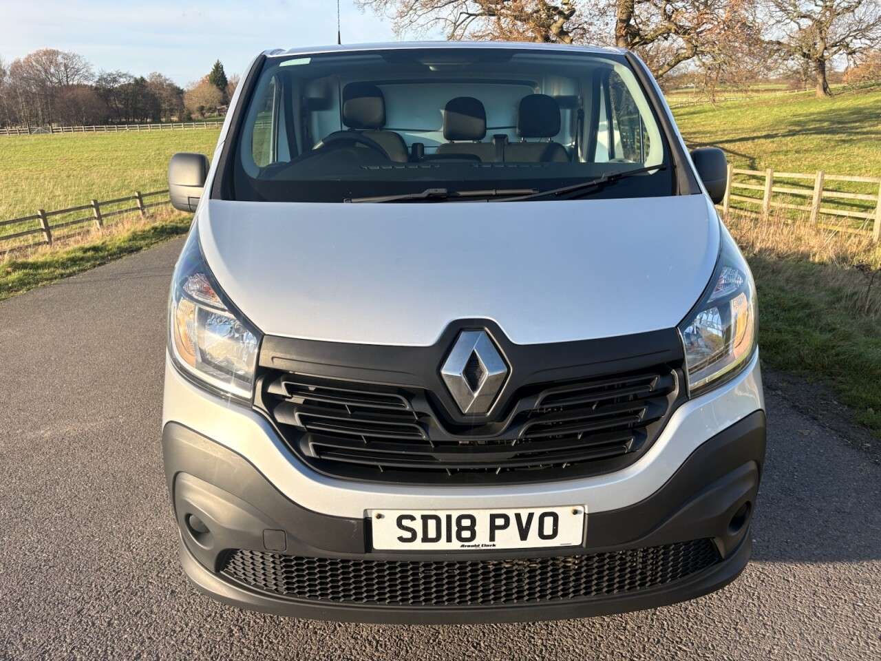 A 2018 RENAULT TRAFIC 1.6 dCi 27 Business Panel Van 5dr Diesel Manual SWB Standard Roof Euro 6 (1 A 2018 RENAULT TRAFIC 1.6 dCi 27 Business Panel Van 5dr Diesel Manual SWB Standard Roof Euro 6 (1