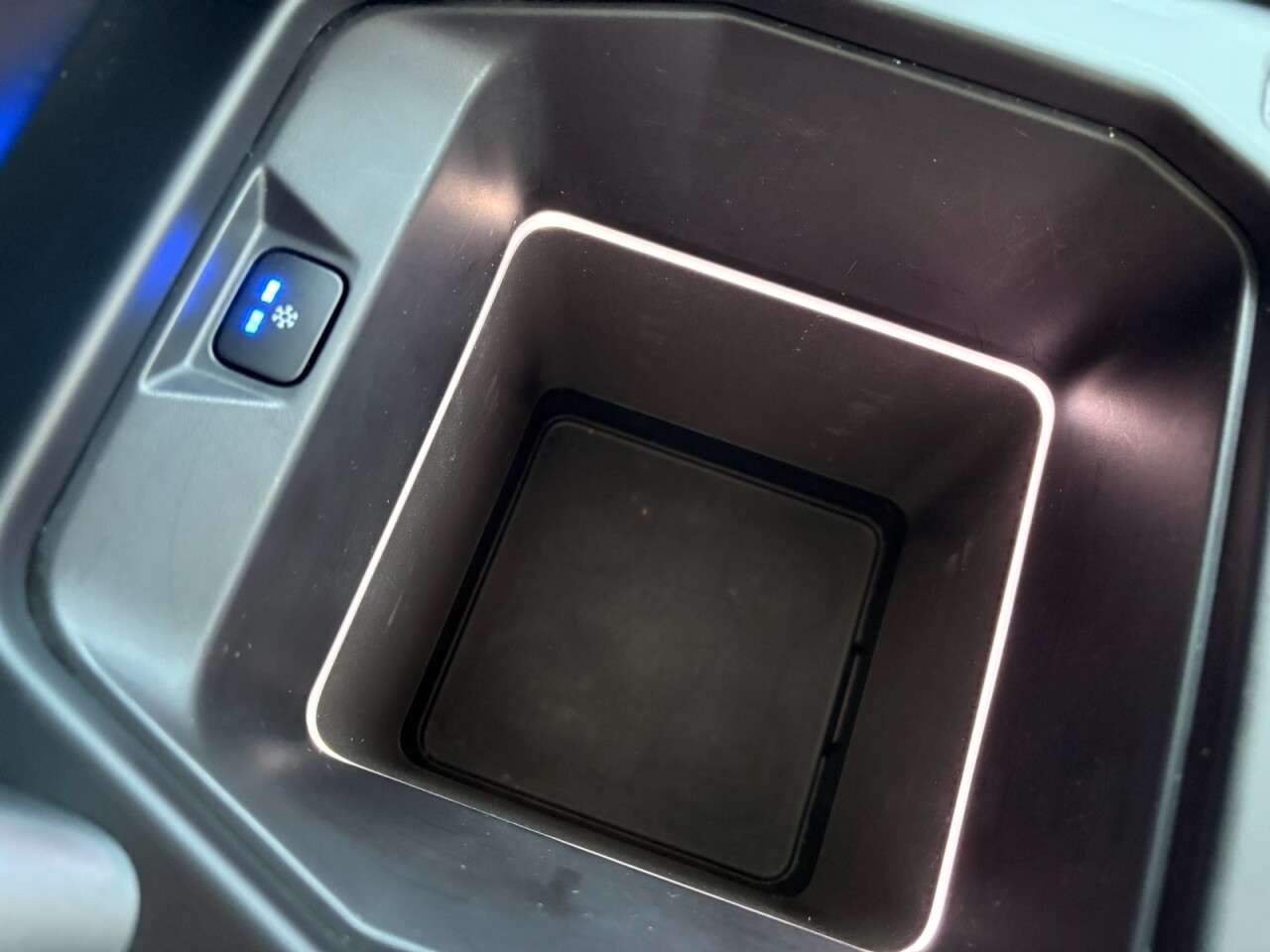 2022 LAND ROVER DEFENDER 2022 LAND ROVER DEFENDER