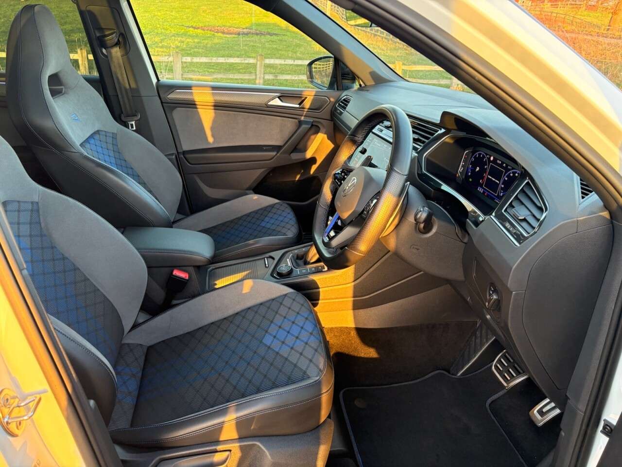 2022 VOLKSWAGEN TIGUAN 2022 VOLKSWAGEN TIGUAN