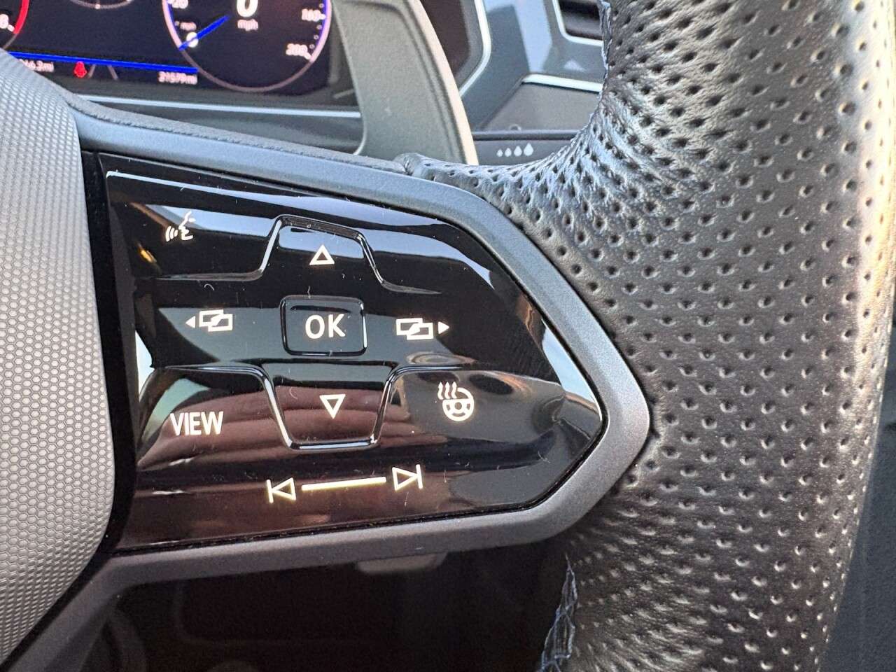 2022 VOLKSWAGEN TIGUAN 2022 VOLKSWAGEN TIGUAN