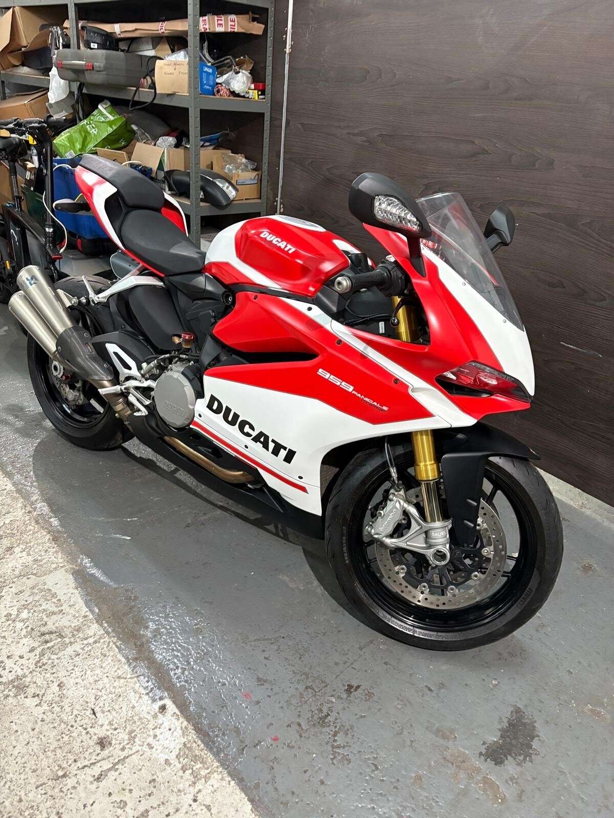 Check out this Ducati 959 Panigale 2019 Petrol Manual