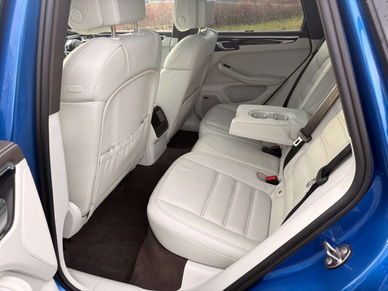 2015 PORSCHE MACAN 2015 PORSCHE MACAN