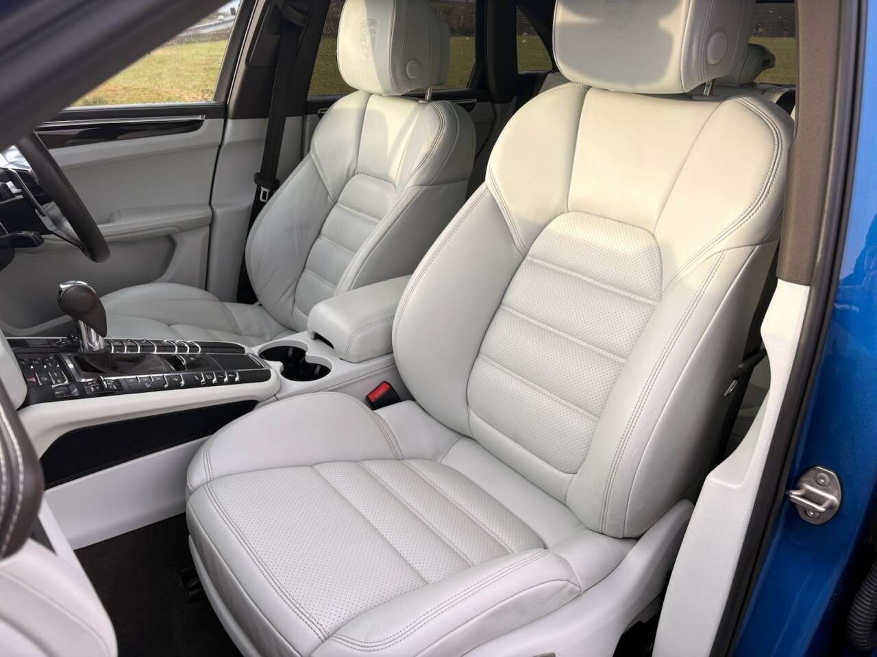 2015 PORSCHE MACAN 2015 PORSCHE MACAN