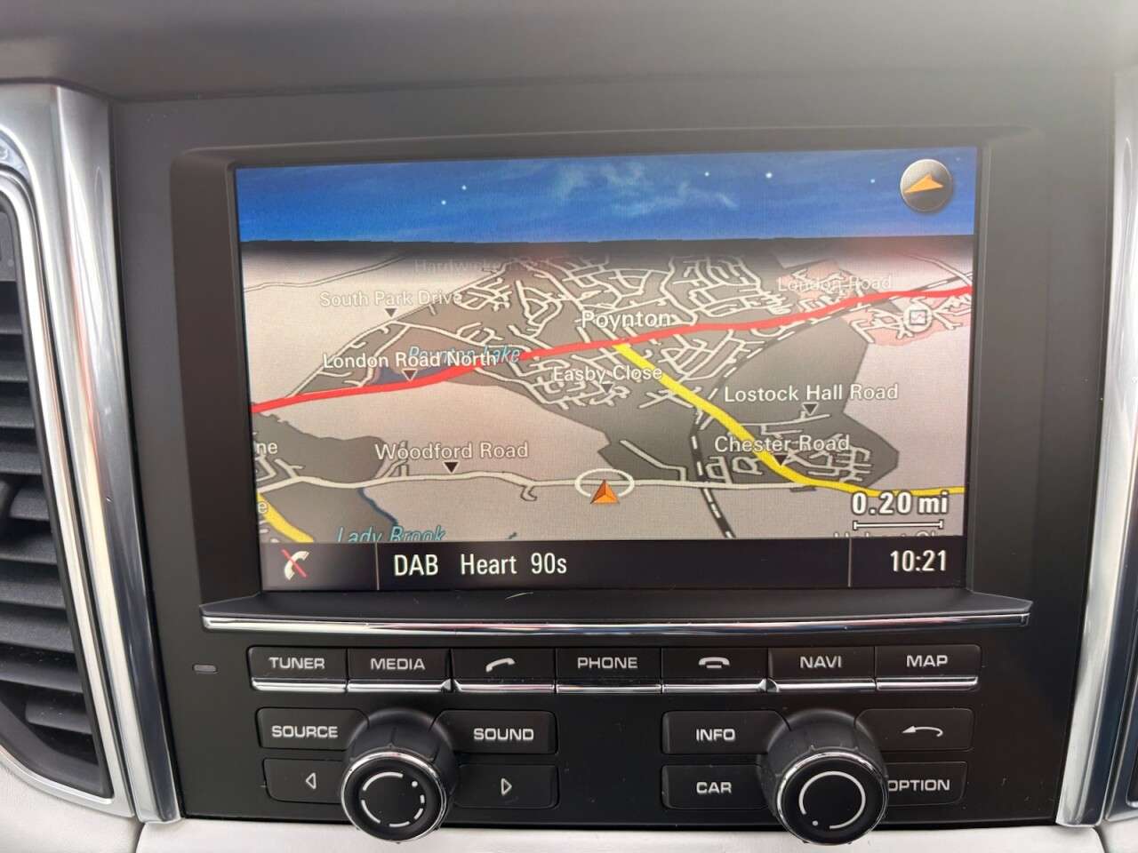 2015 PORSCHE MACAN 2015 PORSCHE MACAN