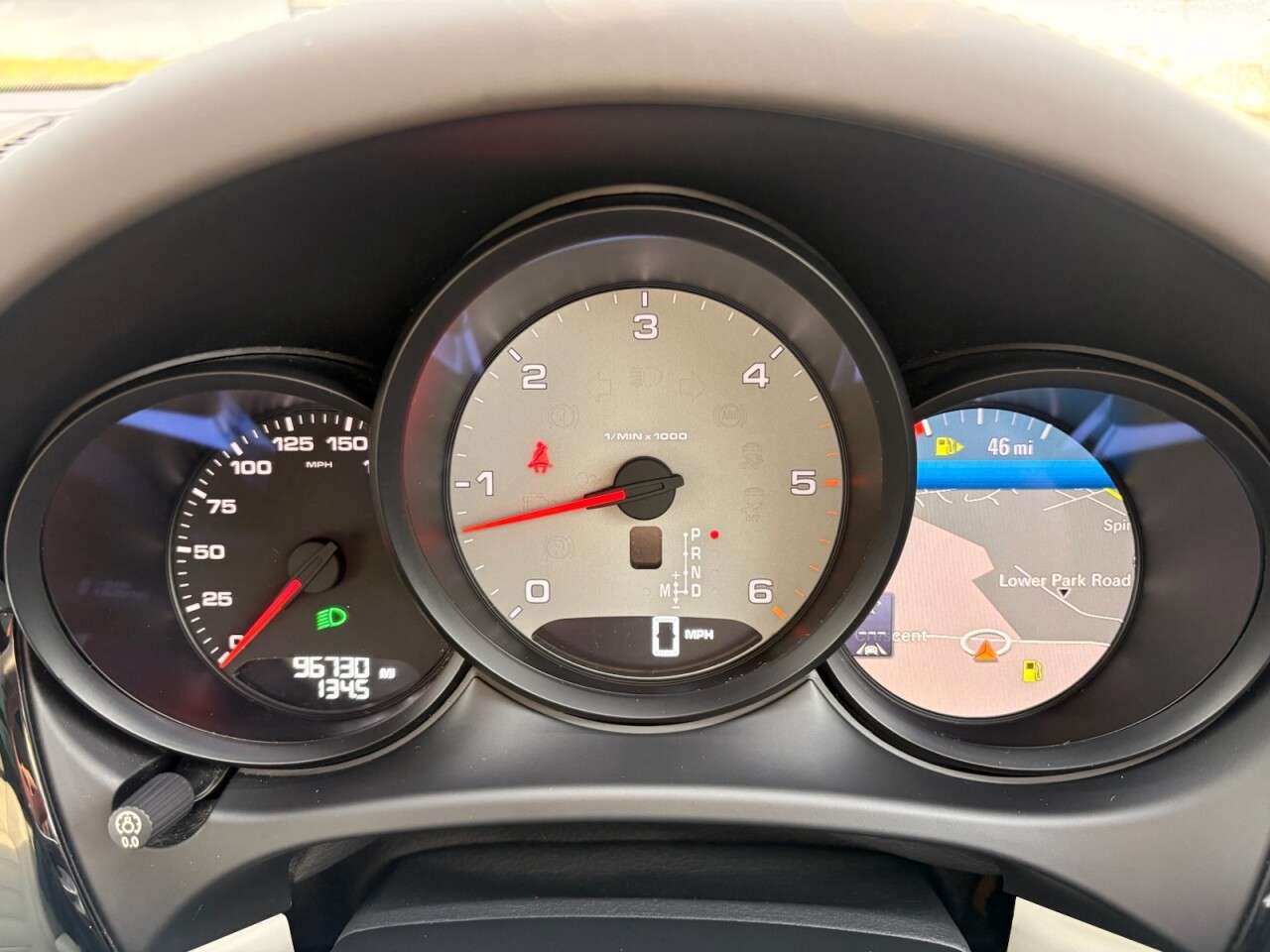 2015 PORSCHE MACAN 2015 PORSCHE MACAN