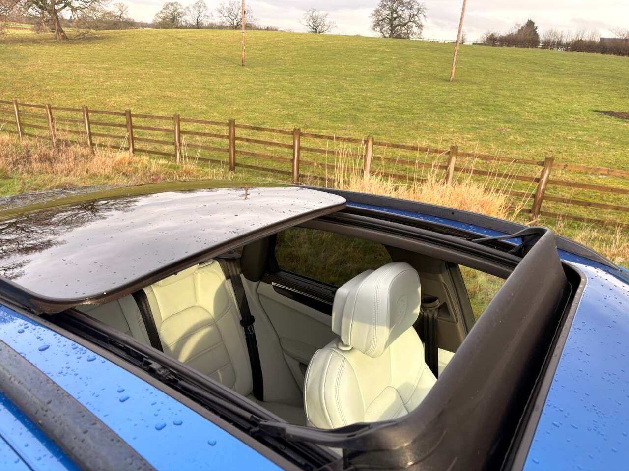 2015 PORSCHE MACAN 2015 PORSCHE MACAN