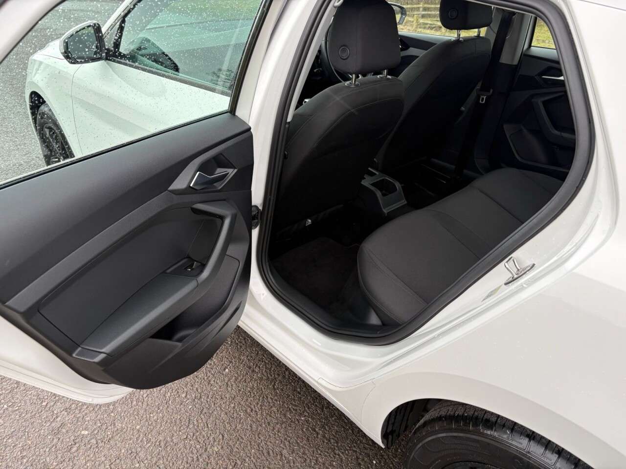 2020 AUDI A1 2020 AUDI A1