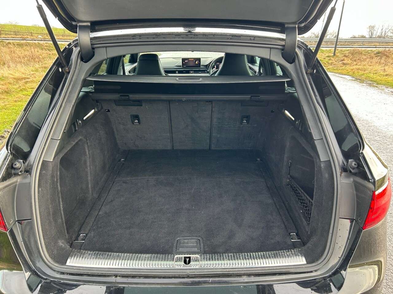 2018 AUDI RS4 AVANT 2018 AUDI RS4 AVANT