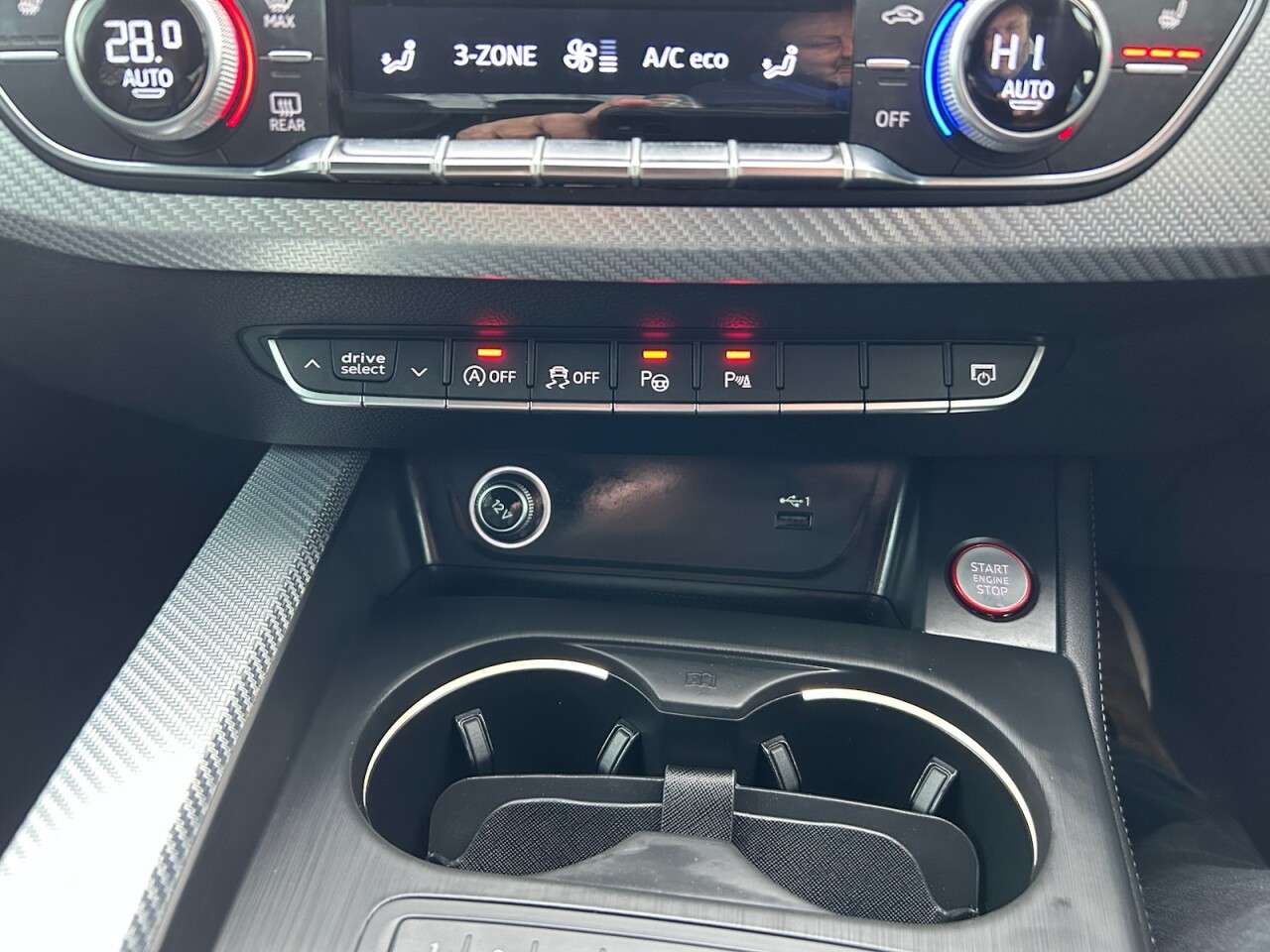 2018 AUDI RS4 AVANT 2018 AUDI RS4 AVANT